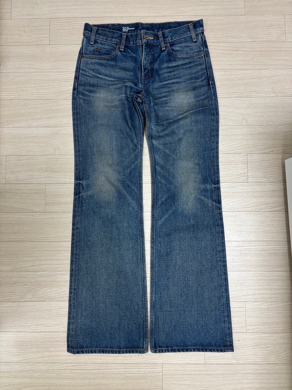 셀린 부츠컷 데님 팬츠 27 상품이미지1