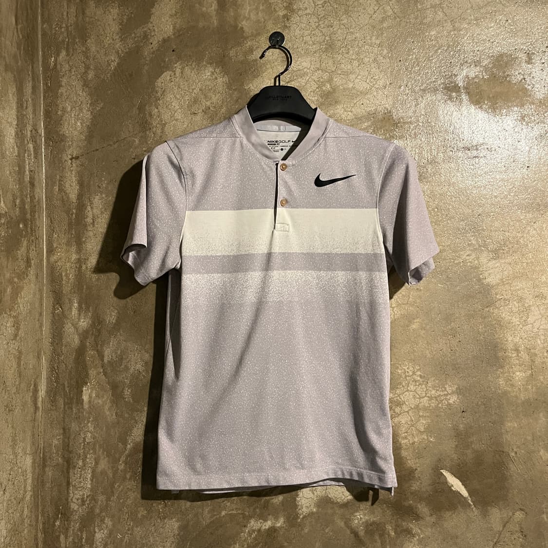 나이키 골프 버튼 반팔티 상품이미지1