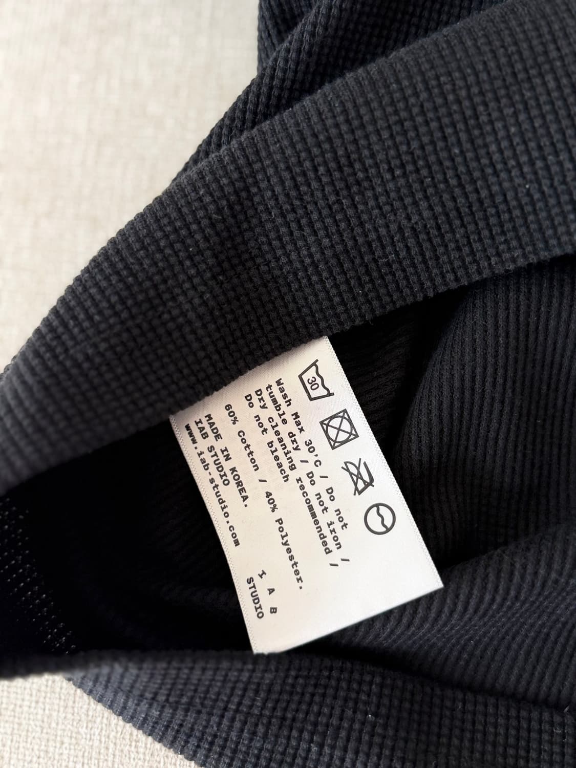 아이앱 스튜디오 와플 롱슬리브 블랙 화이트 XXL (3회 착용) 상품이미지7