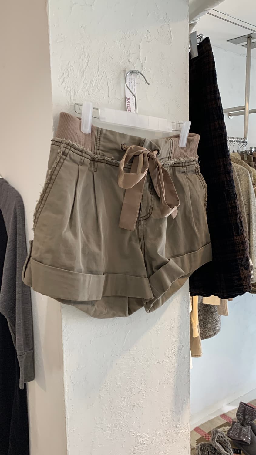 Dkny jeans ribbon shorts 상품이미지3