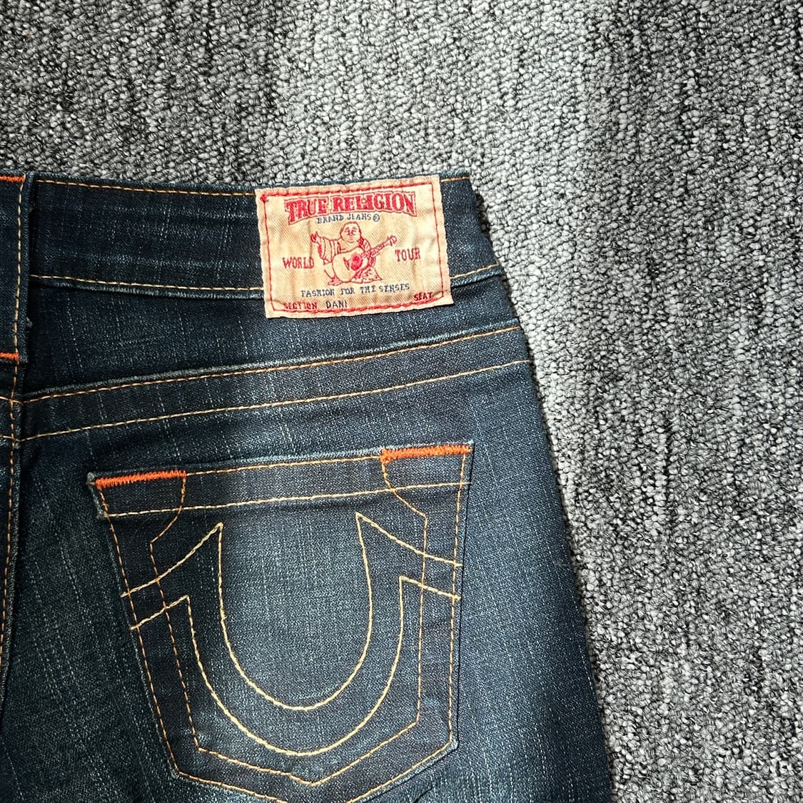 트루릴리젼 로우라이즈 세미부츠컷 데님 팬츠 상품이미지4