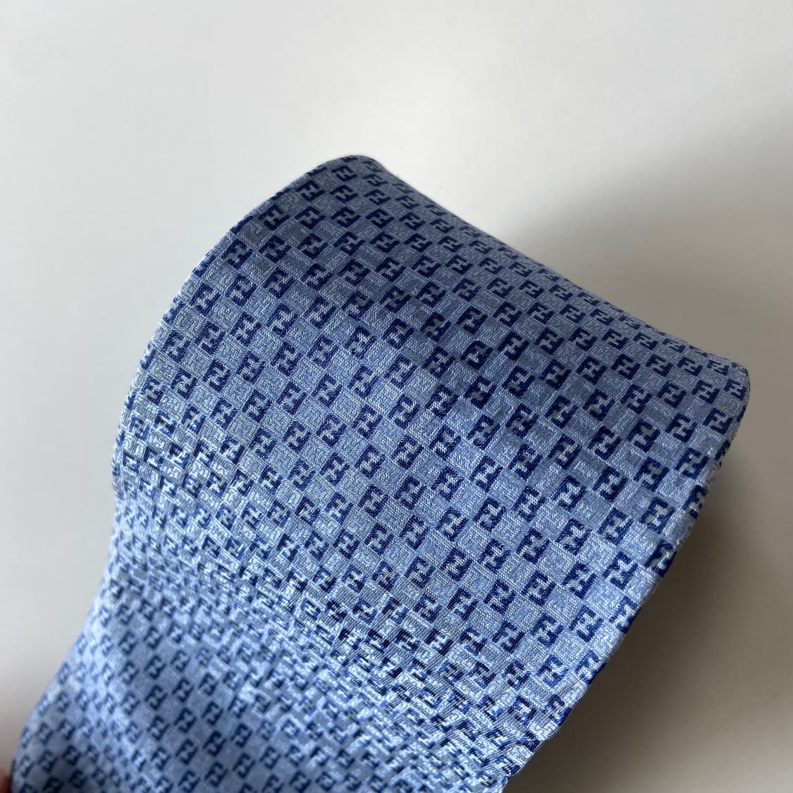 FENDI 펜디 모노그램 정품 명품넥타이 8.4cm 상품이미지5