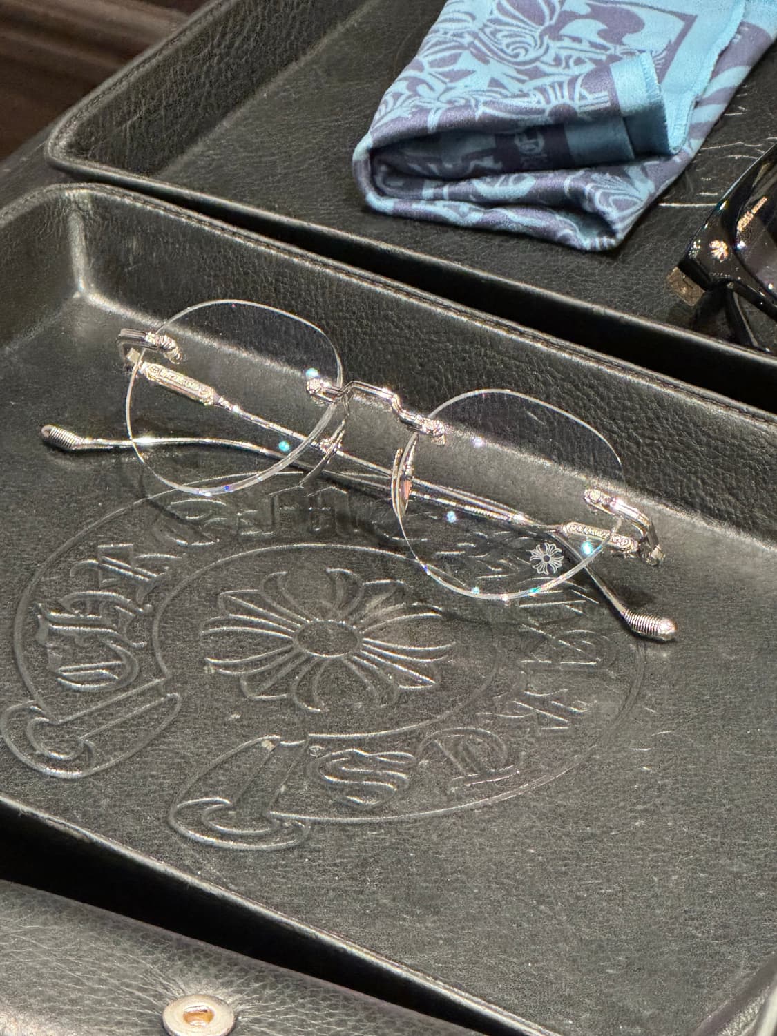 크롬하츠 소퍼스1 샤이니실버 팝니나. 상품이미지2