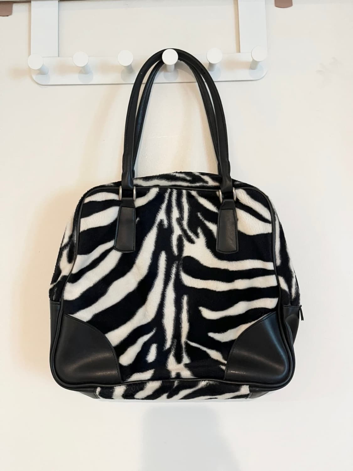 갸루 빈티지 지브라 패턴 숄더백 상품이미지1