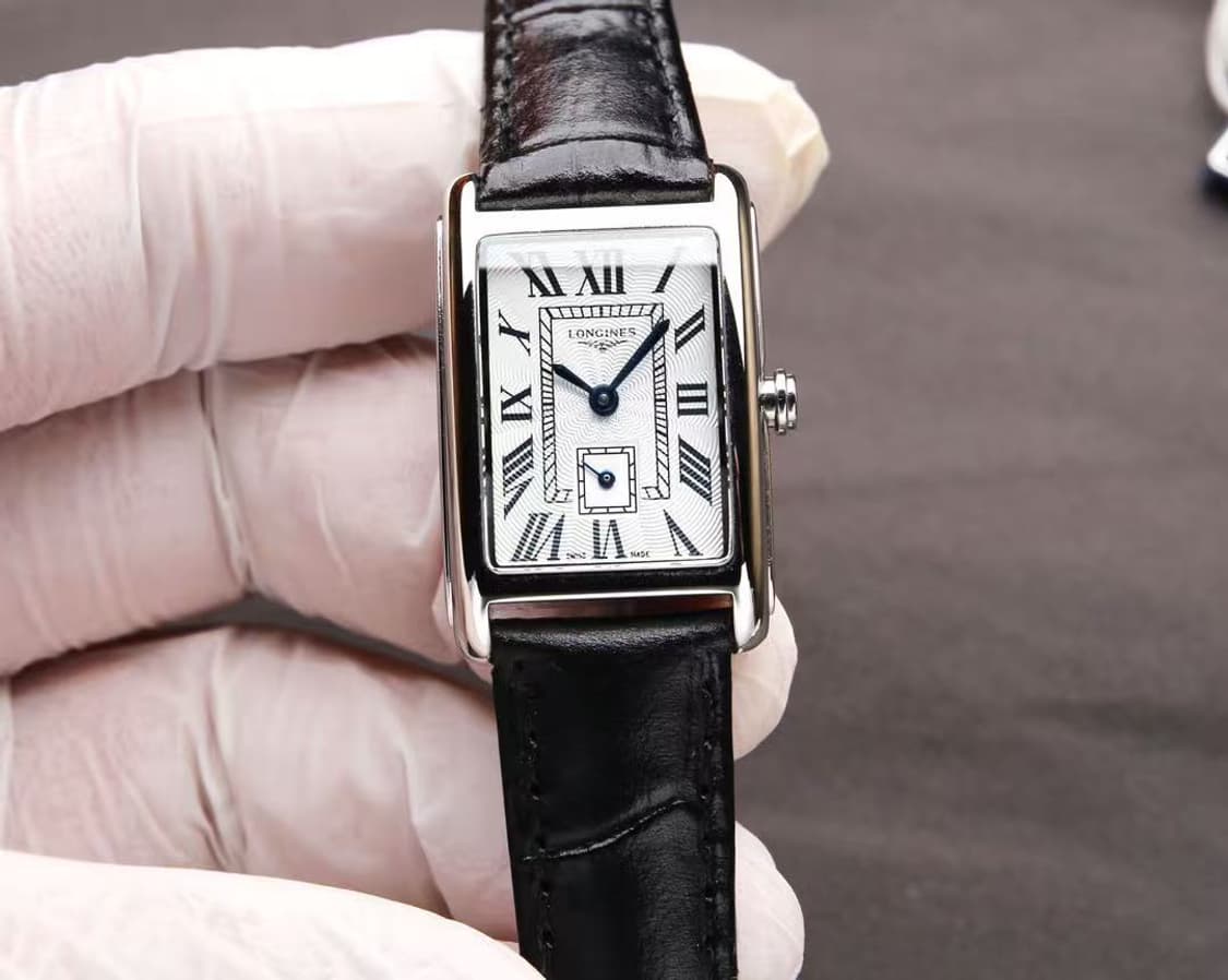 론진 돌체비타 쿼츠 37mm 스테인리스 스틸 블랙 실버  상품이미지2