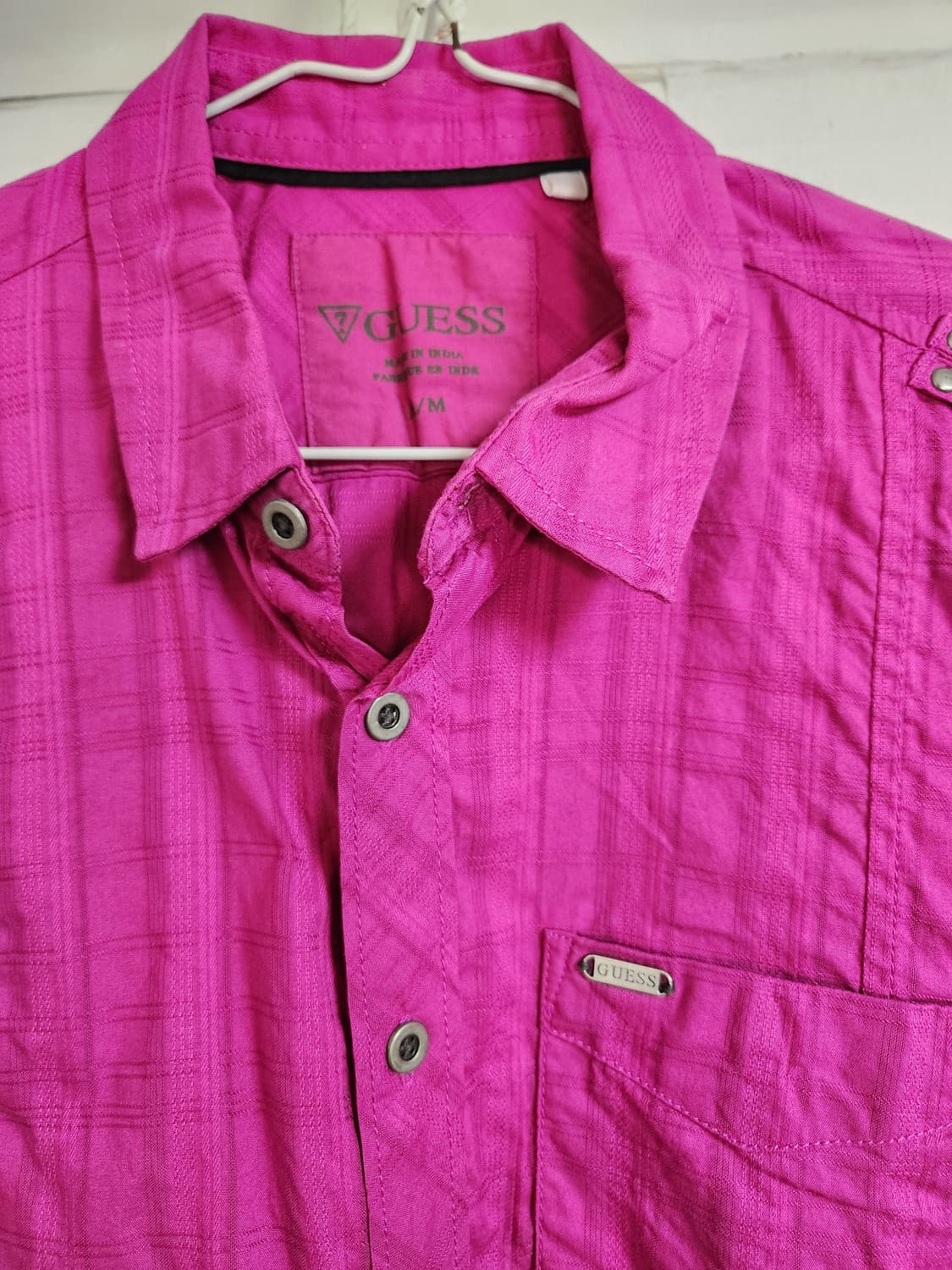 게스 남성 핑크 체크 긴팔 셔츠 M 상품이미지3