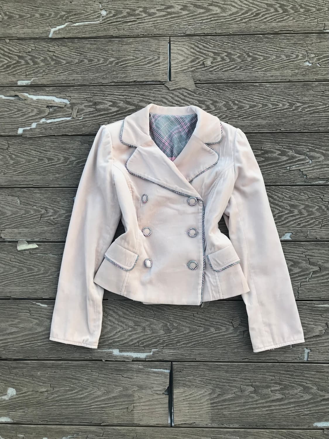 Velvet Trimmed Double-Breast Jacket 상품이미지1
