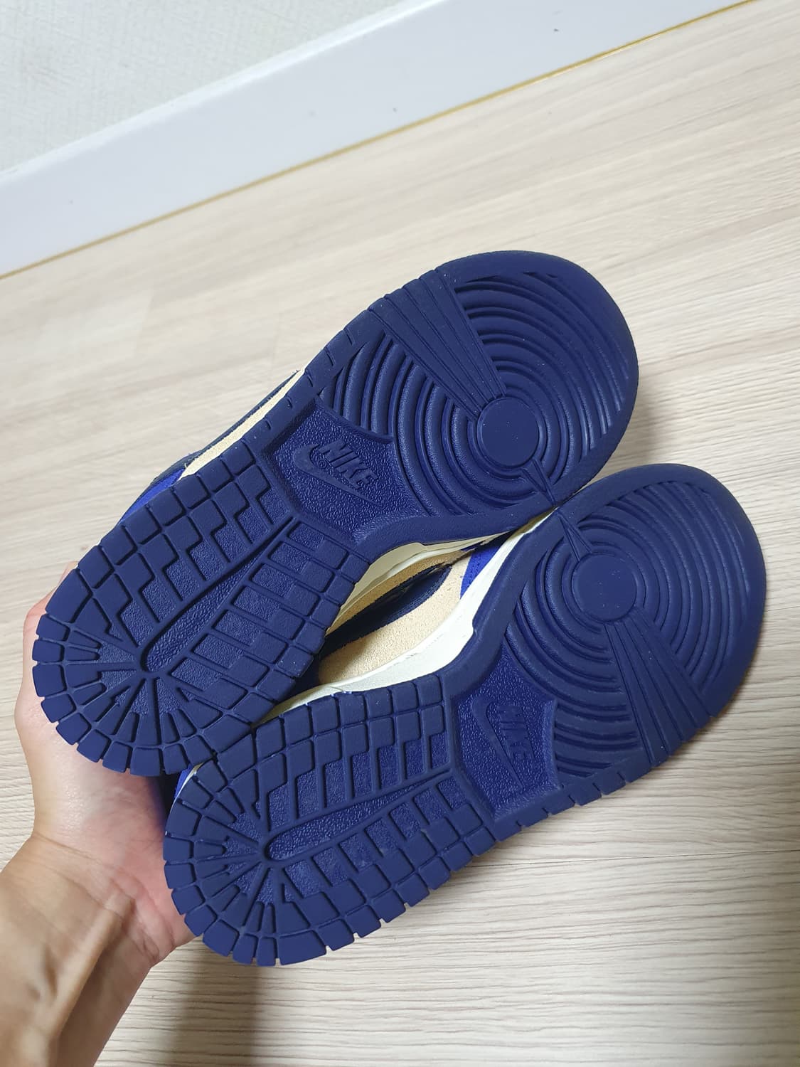 나이키 덩크로우 LX 블루 스웨이드 240 상품이미지7