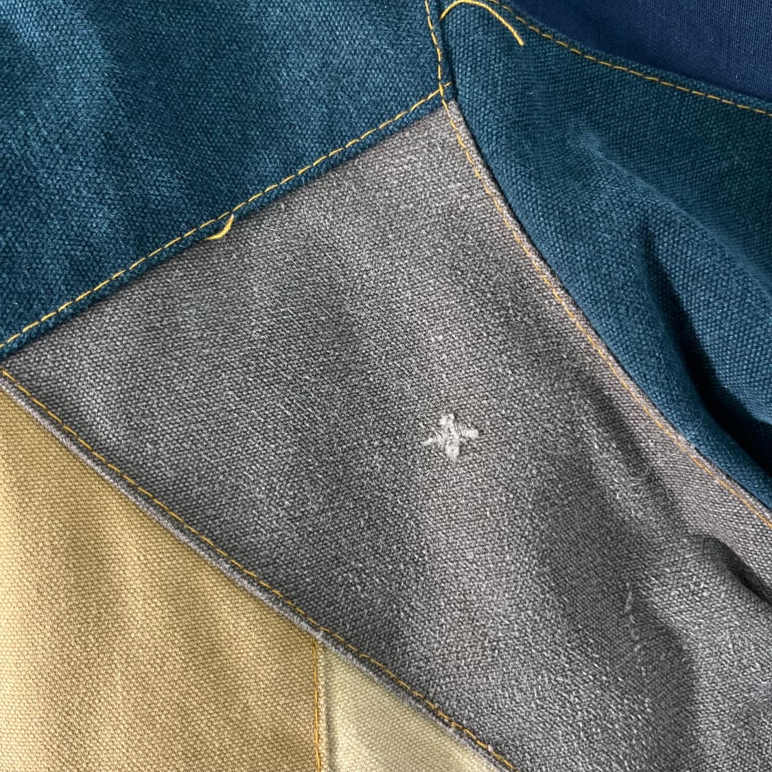 105 칼하트 리메이크 패치워크 액티브 자켓 상품이미지5