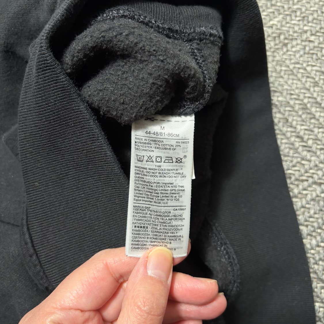 GAP 갭 블랙 맨투맨(M) 상품이미지5