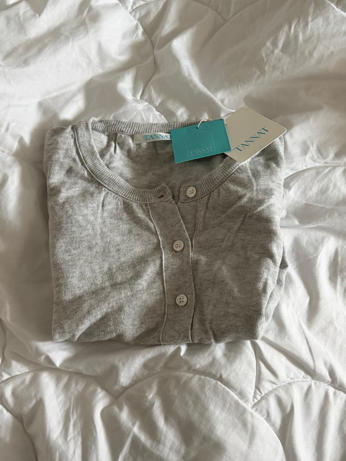 (택달린새상품) tannat 타낫 베이직 라운드 그레이 가디건 그레이 상품이미지5