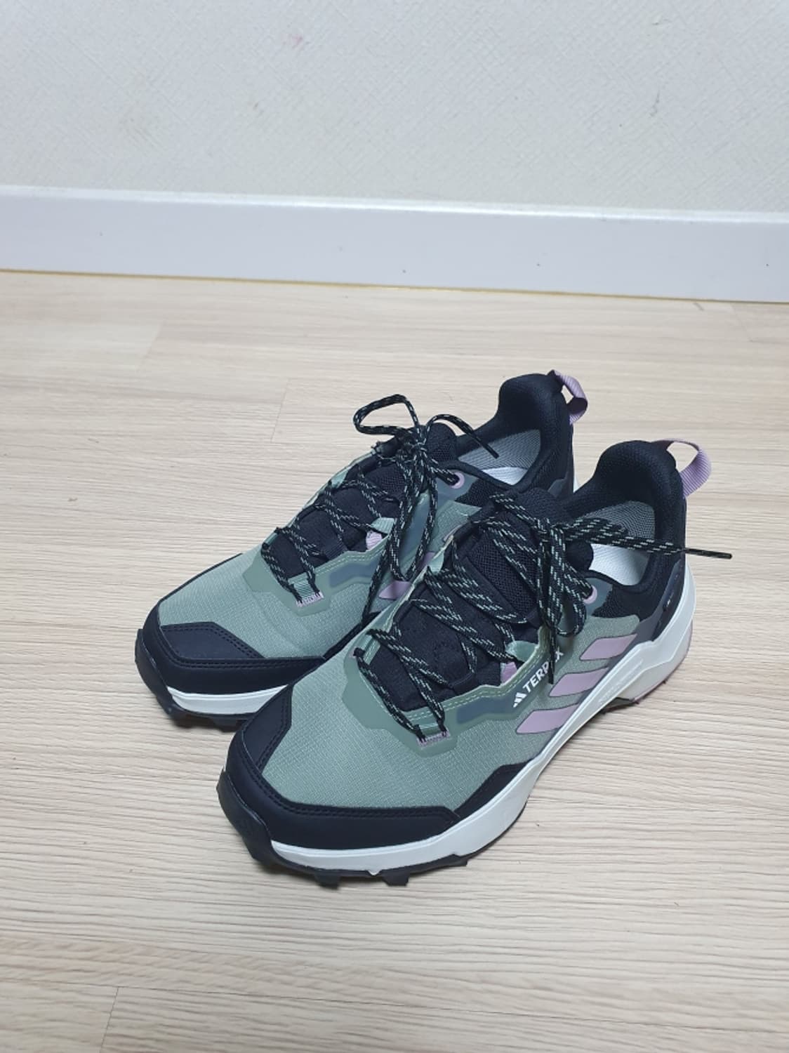아디다스 테렉스 고어텍스 등산화 250 상품이미지4