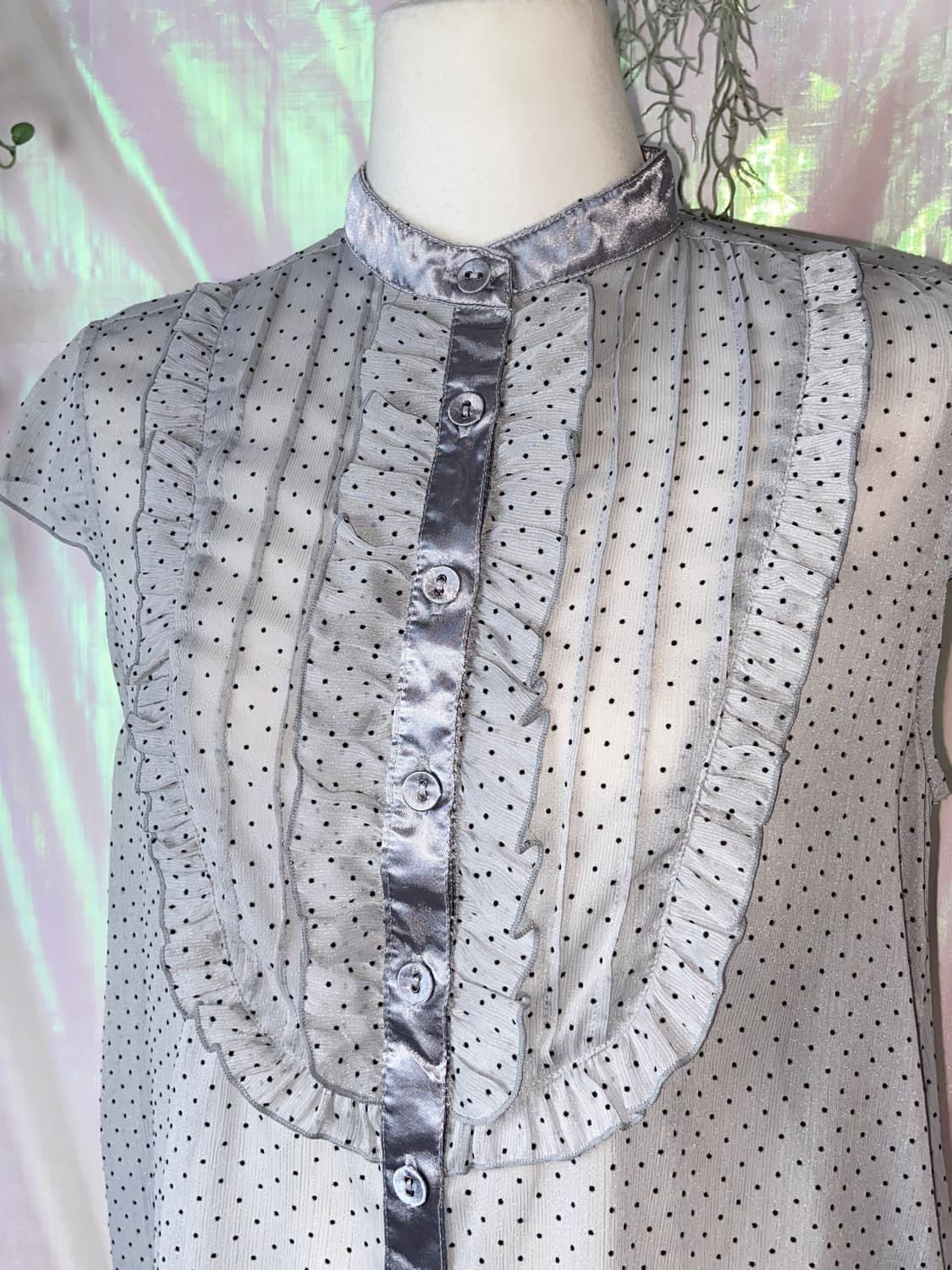 그레이 도트프릴 반팔블라우스  상품이미지7