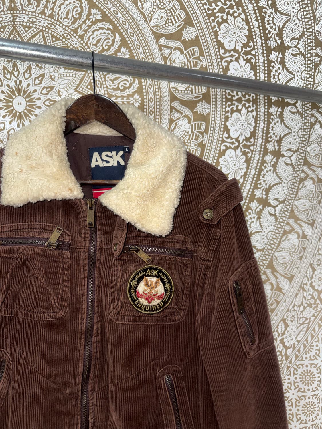 ASK 에스크 골덴 레터링 자수 양털 쉐르파 자켓  상품이미지4