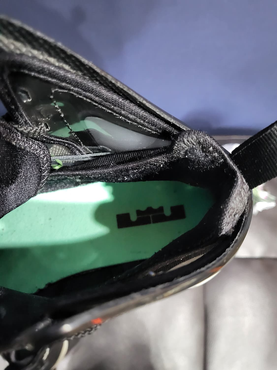 나이키 르브론 글로우 농구화 상품이미지7