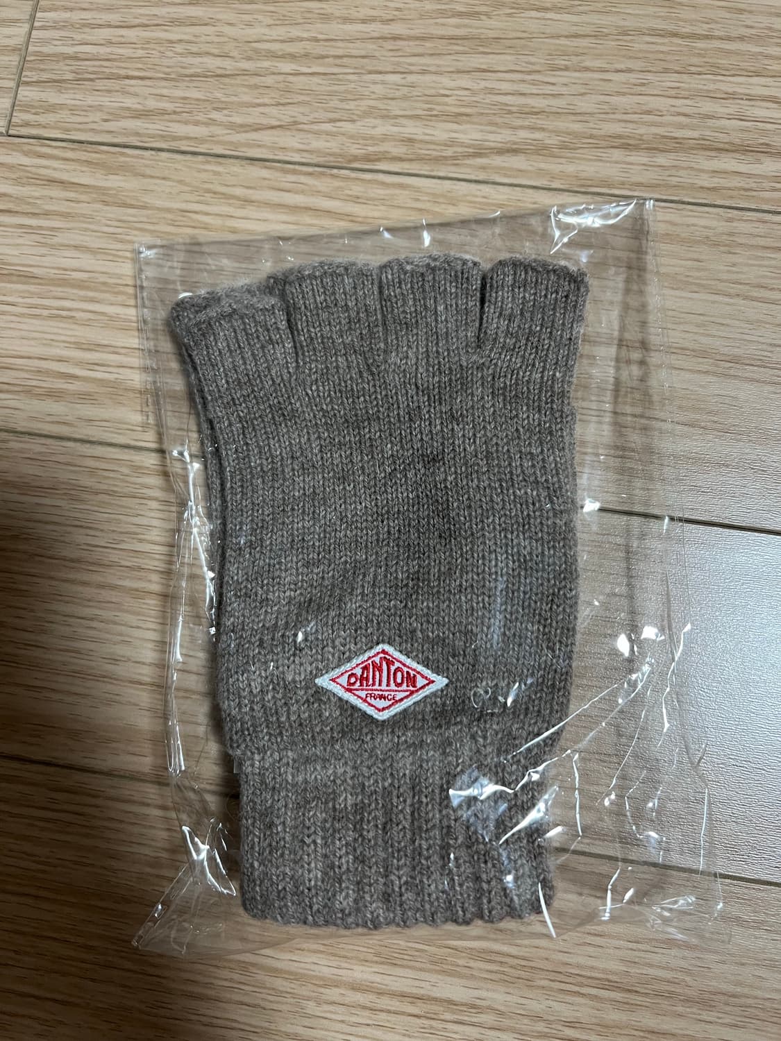 단톤 울 장갑(미개봉) 상품이미지1