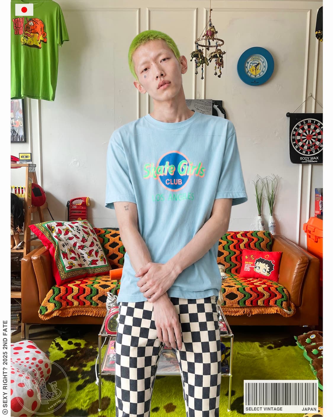 “Skate Girls CLUB” Parody Print T-Shirt 상품이미지1