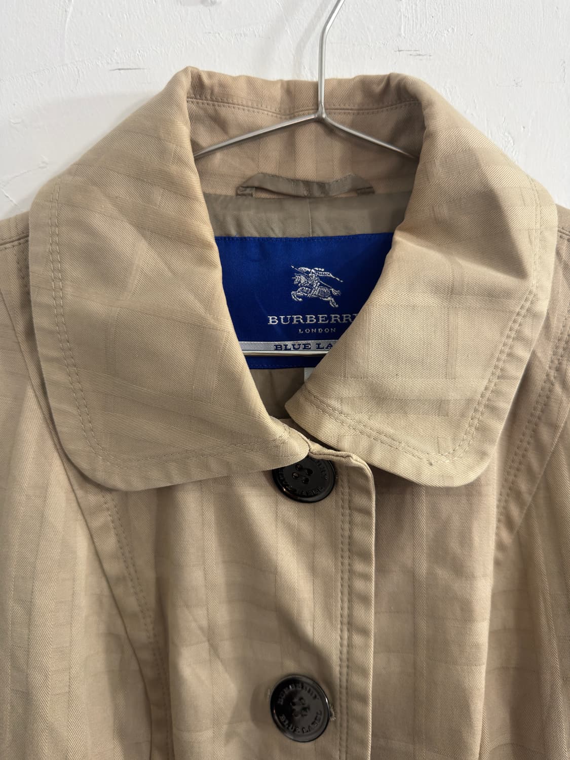 burberry blue label pleats detail coat 상품이미지4