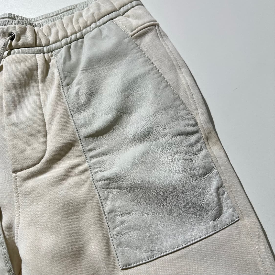 헬무트랭 램스킨 포켓 코튼 조거 팬츠 상품이미지5