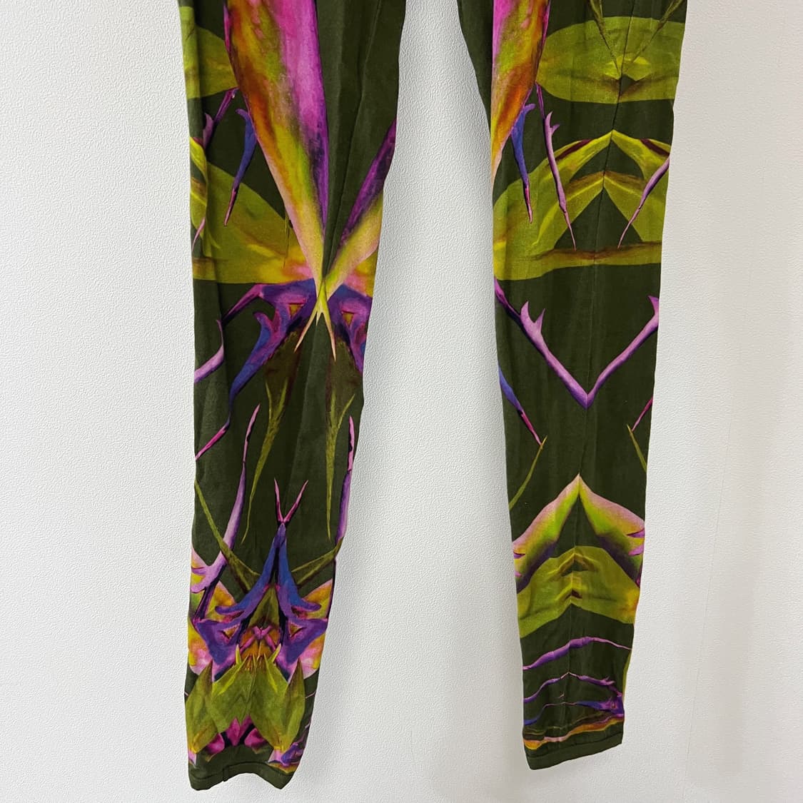 지방시 12SS 파라다이스 레깅스 그린 상품이미지4