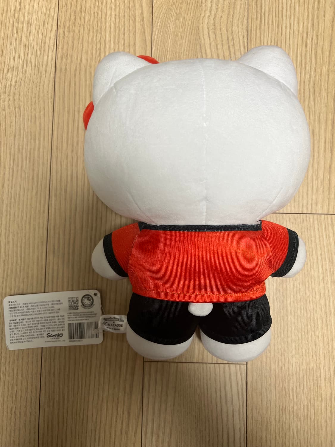 산리오 k리그 콜라보 fc서울 헬로키티 인형 상품이미지2