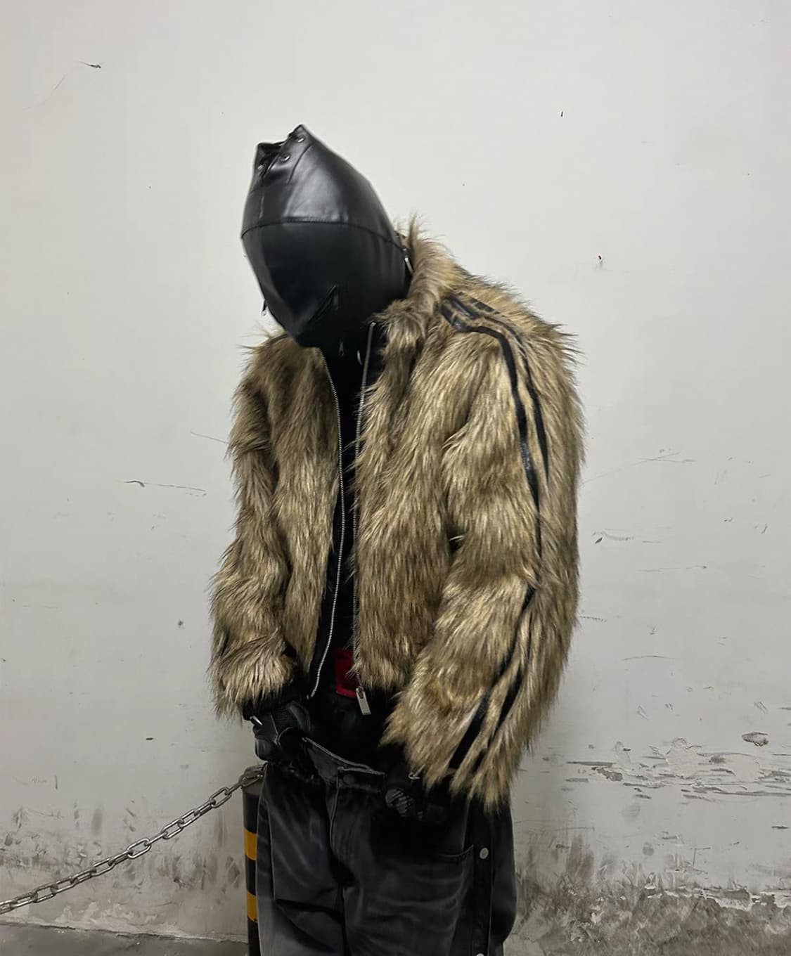 Wolfstar Reversible Fur Bomber 상품이미지3