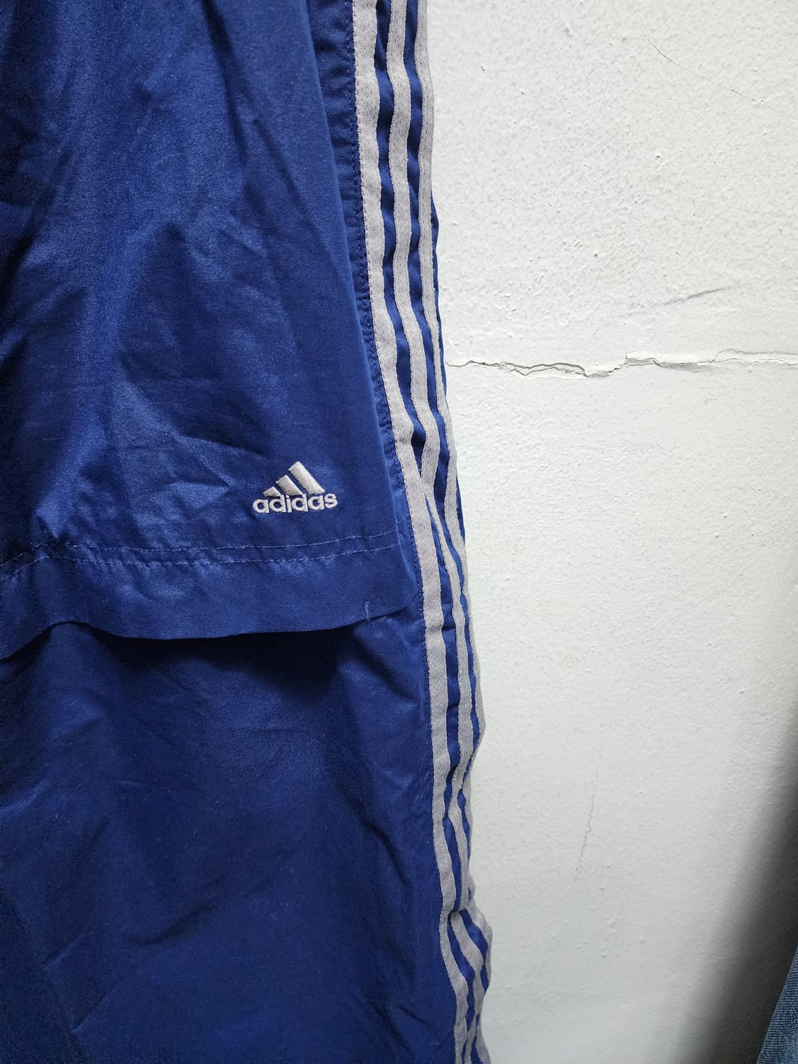 아디다스 올드스쿨 옆면절개 스냅단추 와이드팬츠 상품이미지6