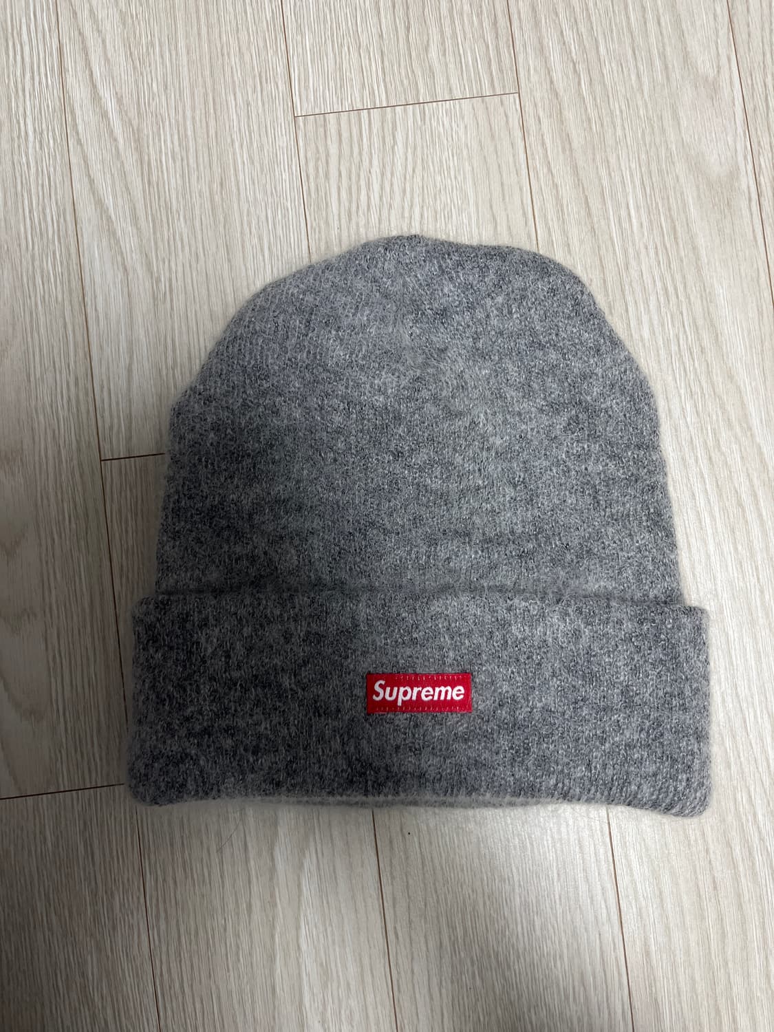 슈프림 모헤어 비니 상품이미지1
