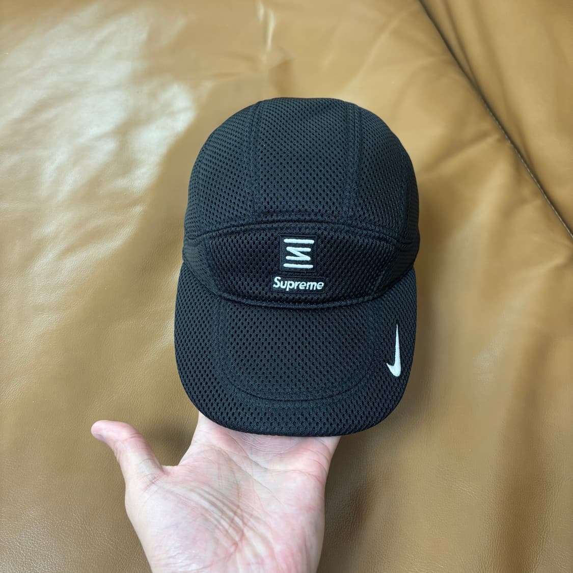 Supreme x Nike 슈프림x나이키 샥스 러닝햇 블랙 캠프캡 모자 상품이미지3