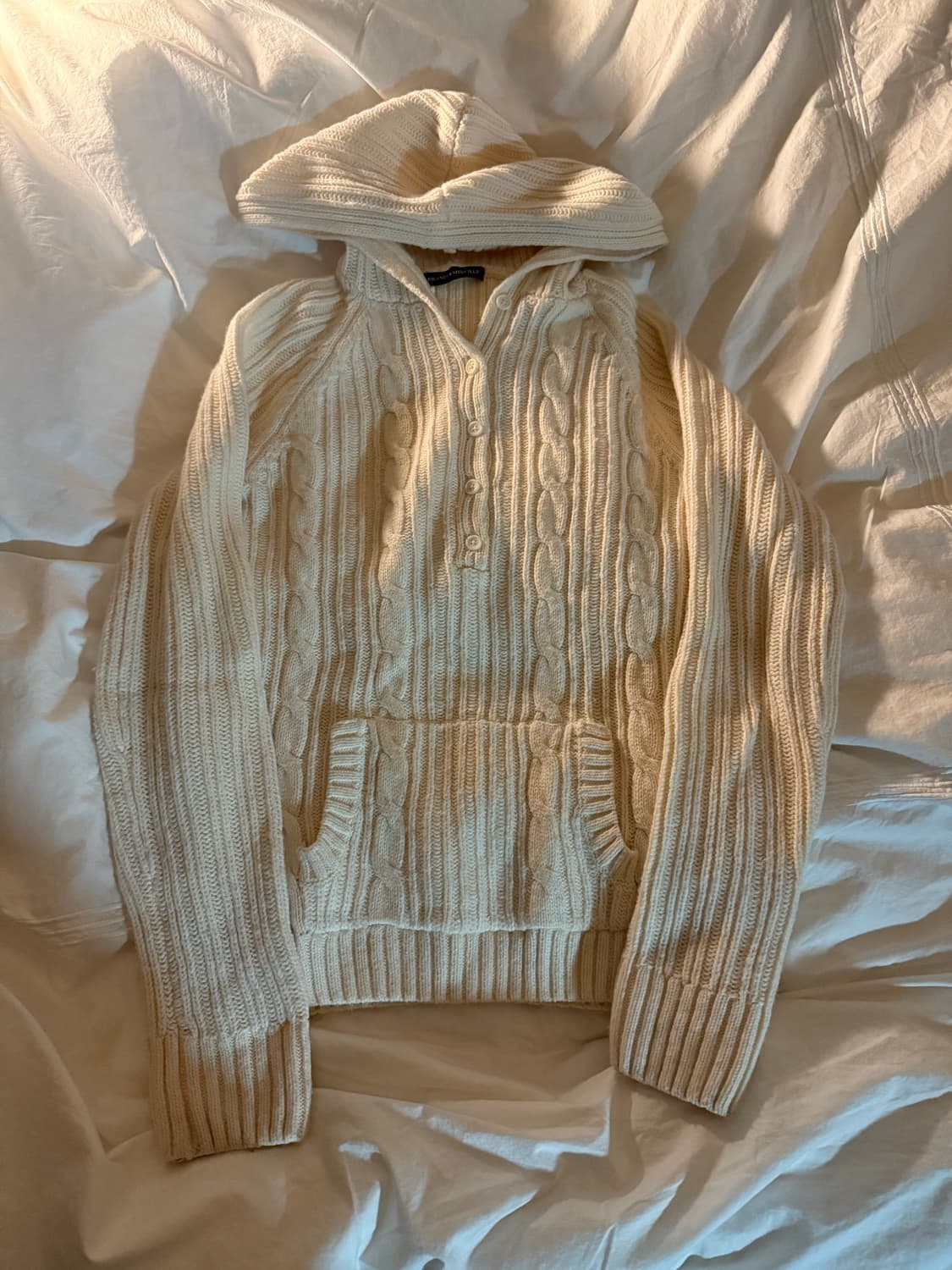 Brandy melville 브랜디 멜빌 후드 니트 cream 상품이미지1