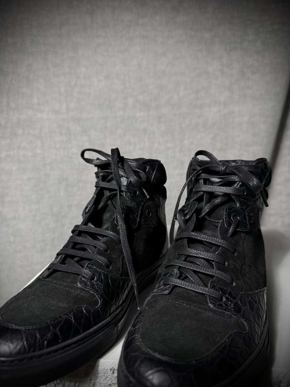 Balenciaga Croc High Top Sneakers 상품이미지2