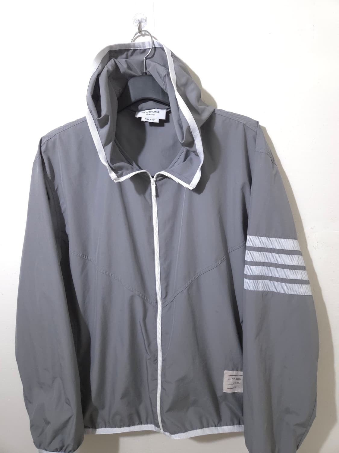 [새상품급] 톰브라운 립스탑 바람막이 자켓 2Size 상품이미지1