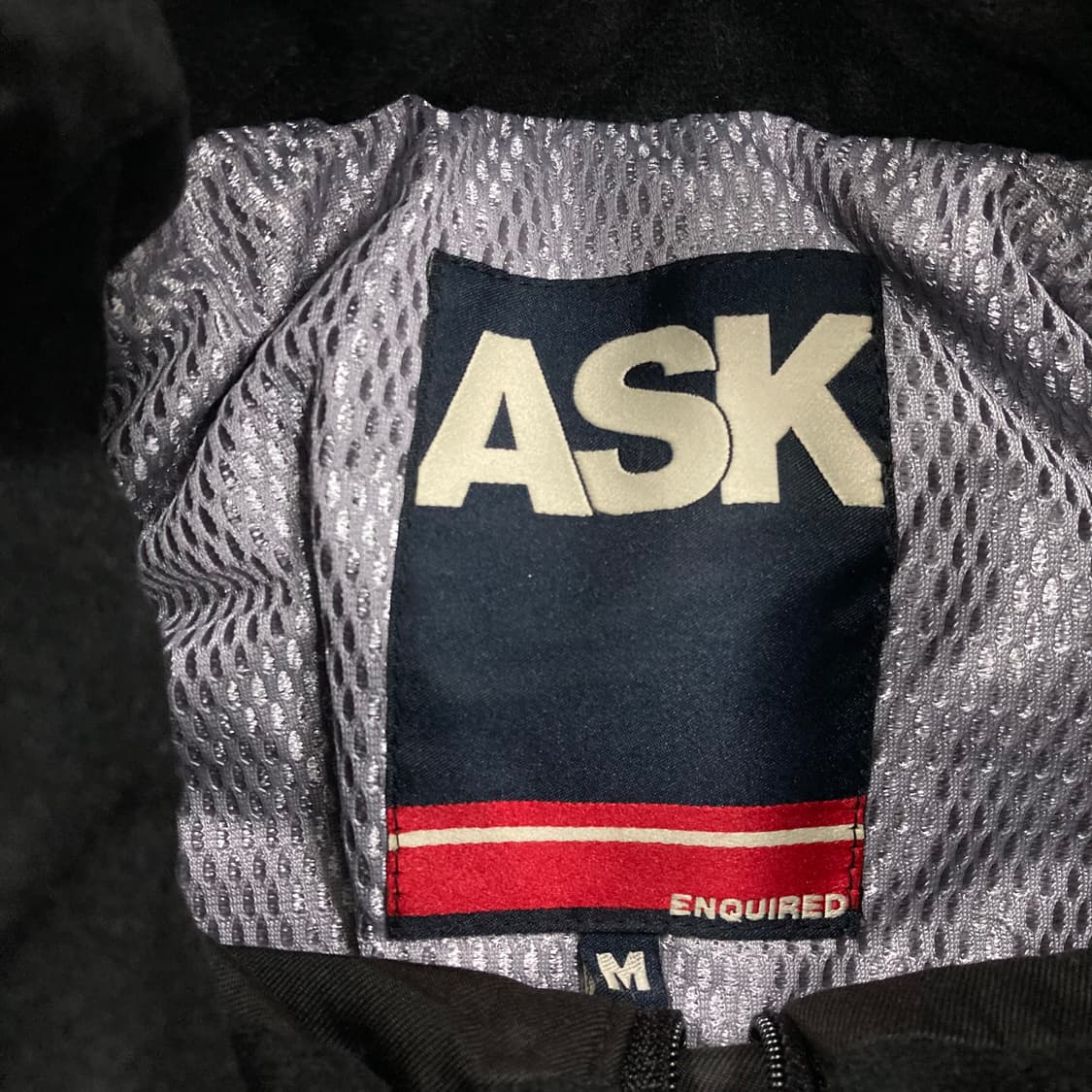 ASK y2k 블랙 컬러 유니언잭 빅로고 스키 파카 상품이미지4