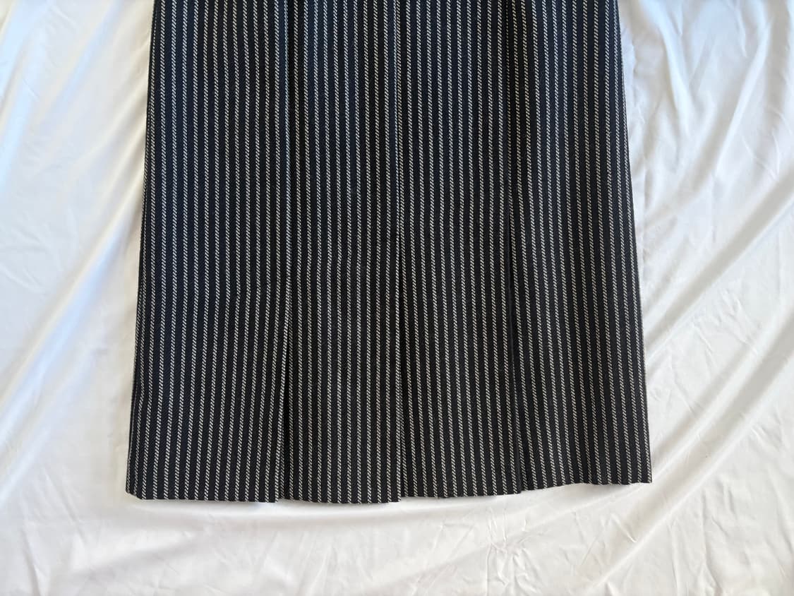 Wool midi skirt 상품이미지3