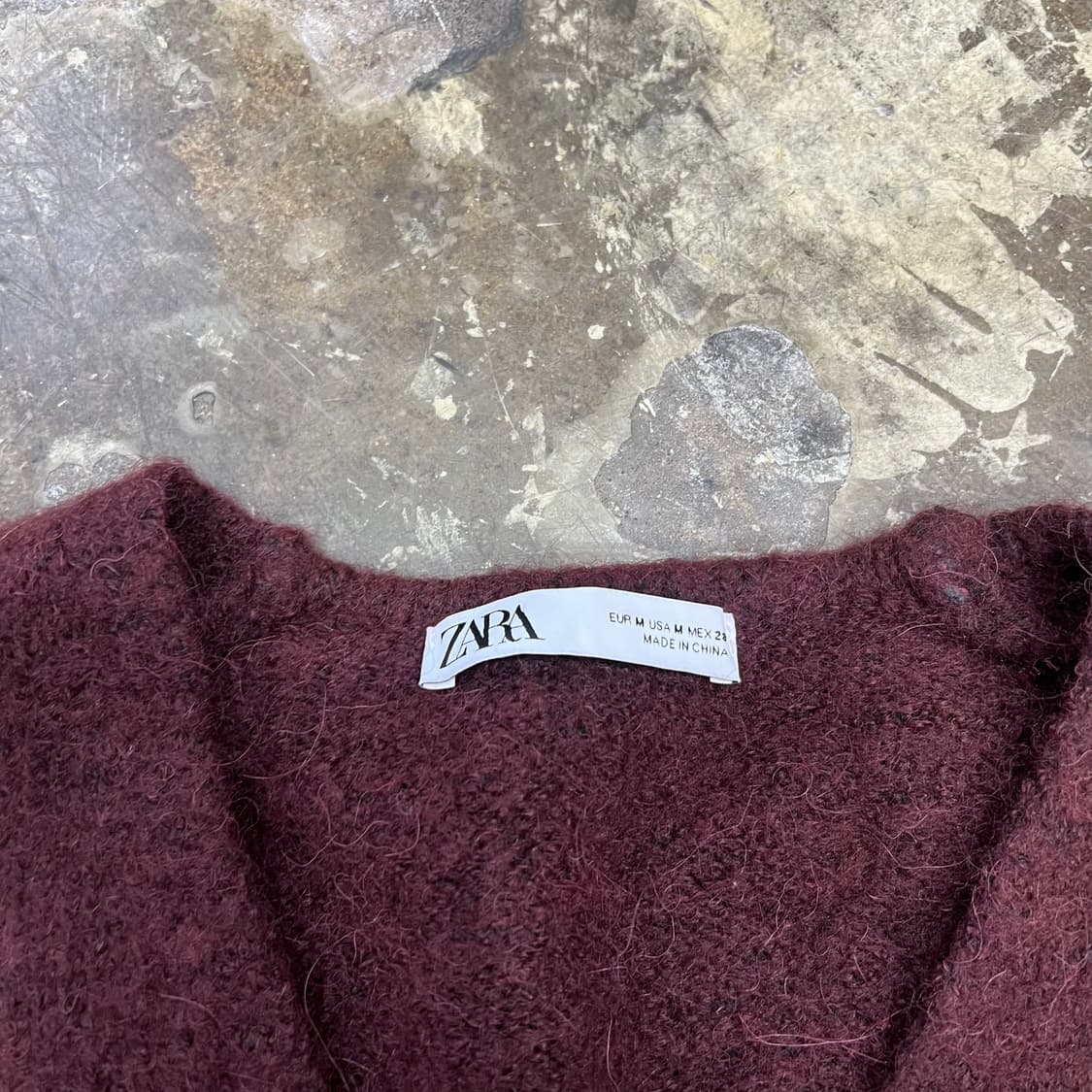 M) ZARA 자라 크롭 브이넥 니트 스웨터 상품이미지5