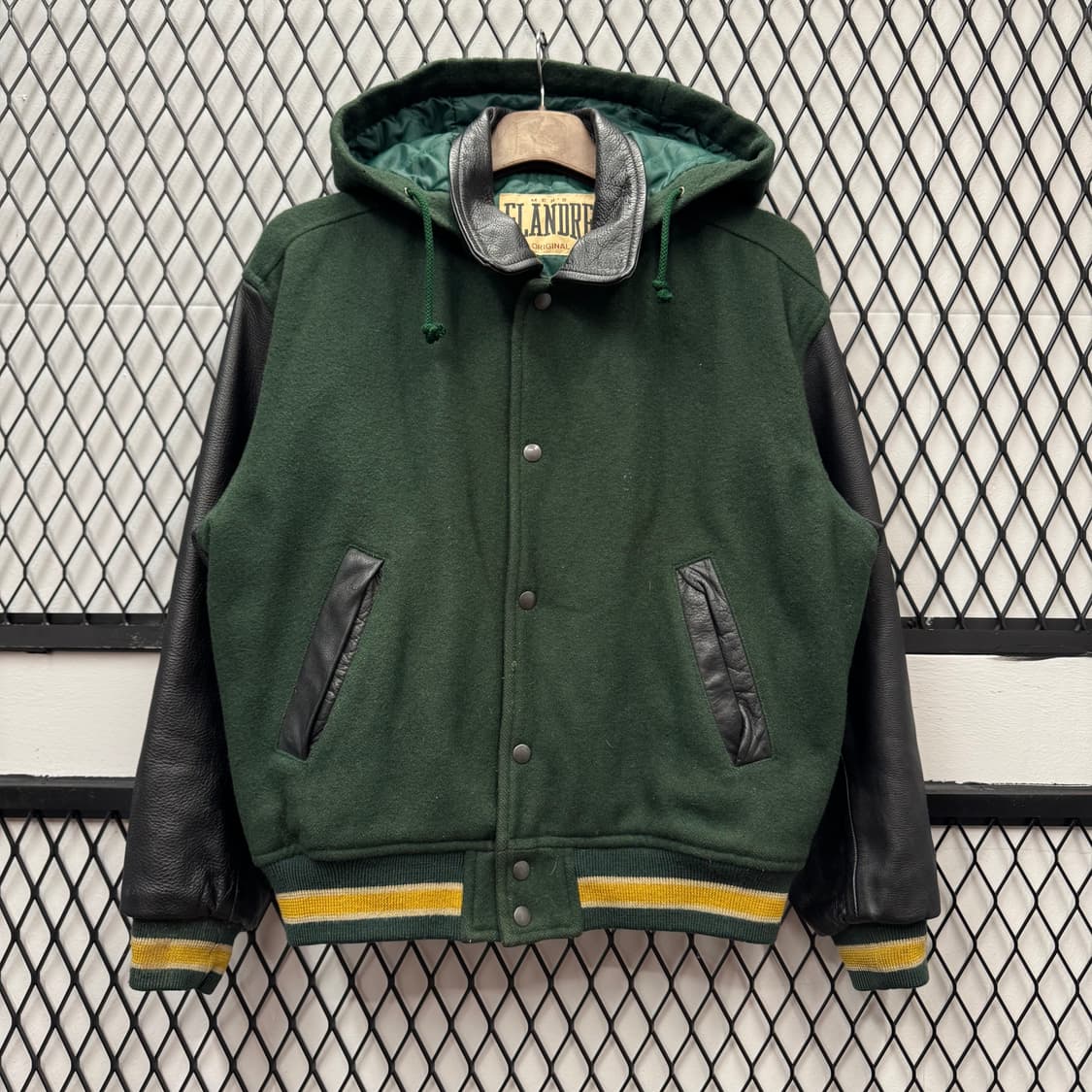 USA VTG 90s 빈티지 레더 바시티 자켓 블랙 카키 배색 상품이미지2