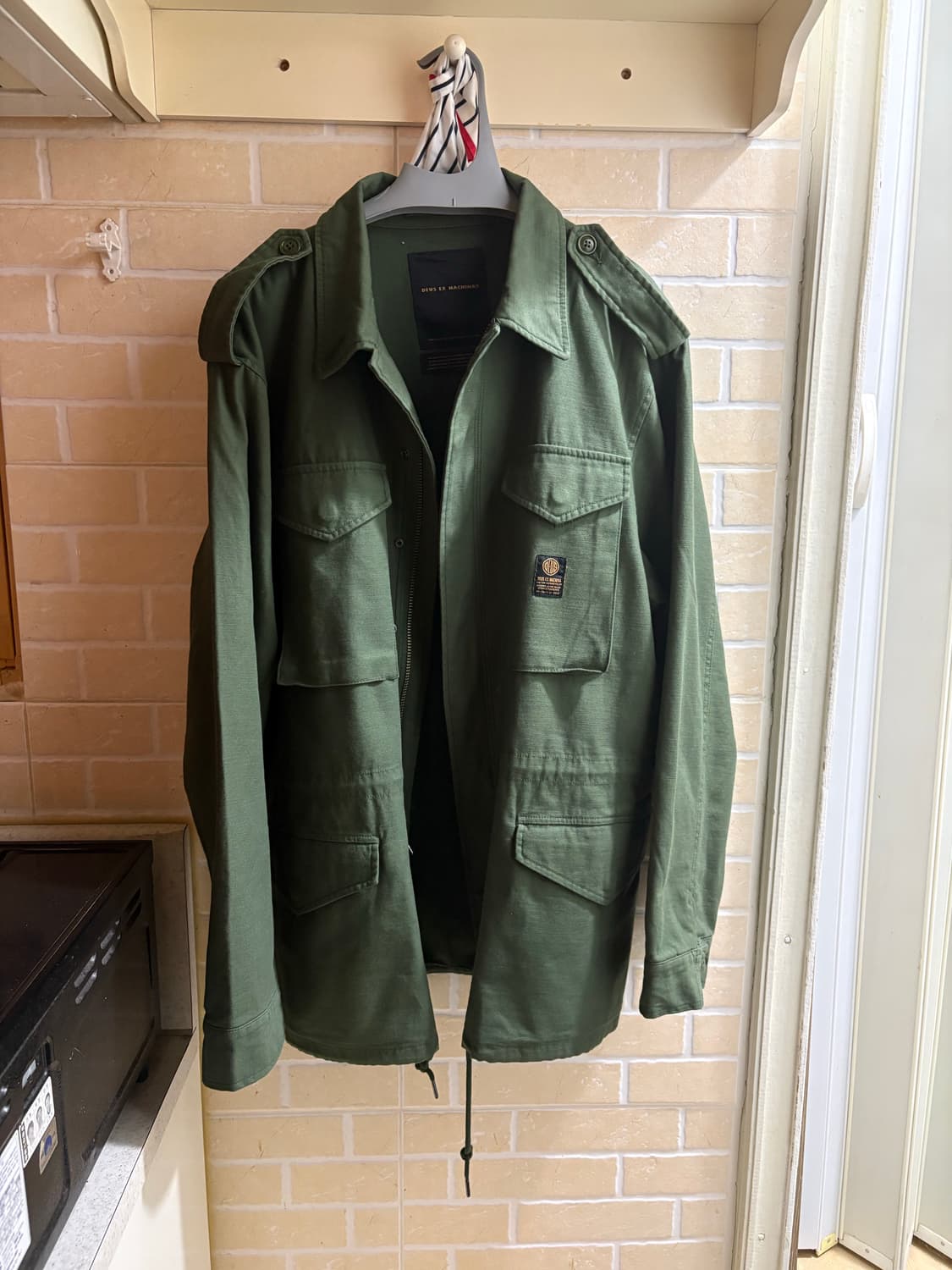 데우스 엑스 마키나 그린 야상 필드자켓 L사이즈 상품이미지1