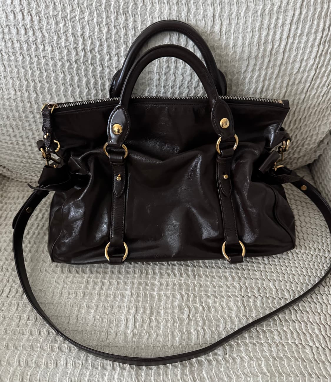 미우미우 비텔로 럭스 보우 사첼백 토트백 크로스백 상품이미지3