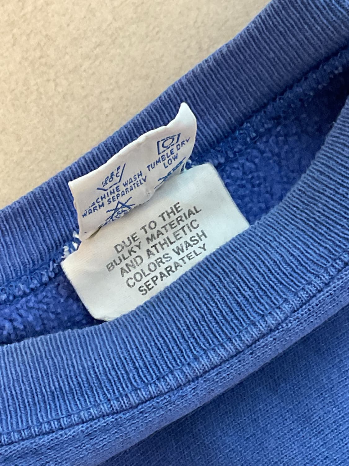 90s champion painted damaged sweatshirts 상품이미지3