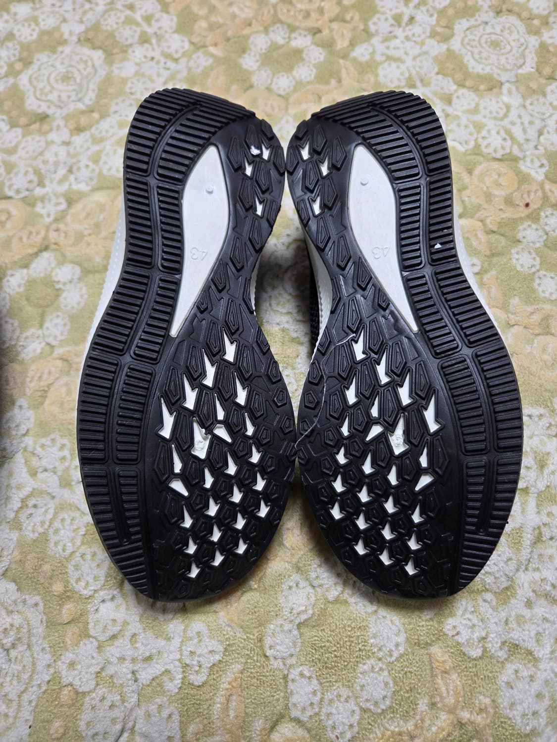 새거) 경량메쉬 캐주얼화 스니커즈270 상품이미지5