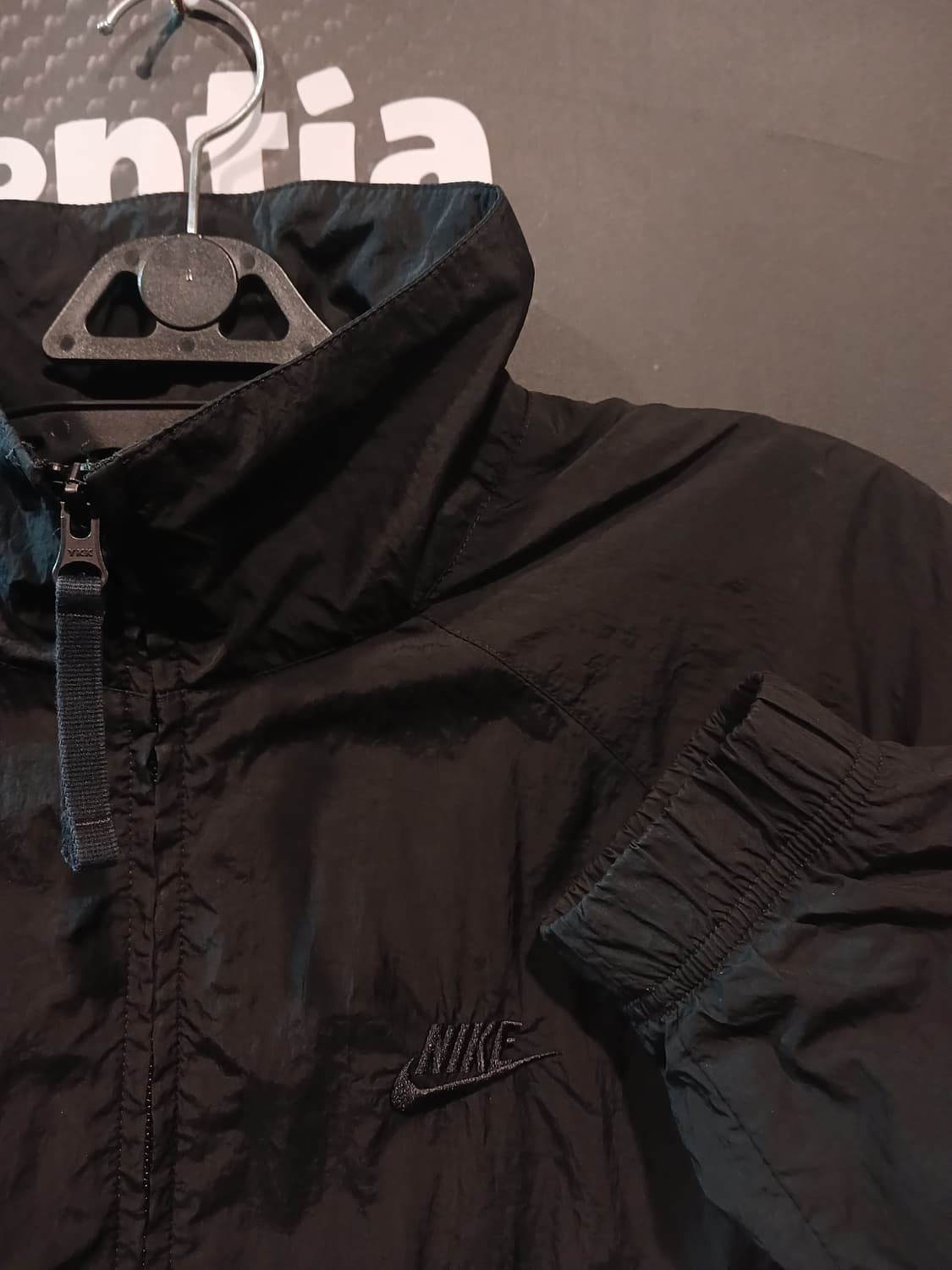 나이키 빅 스우시 바람막이 상품이미지2