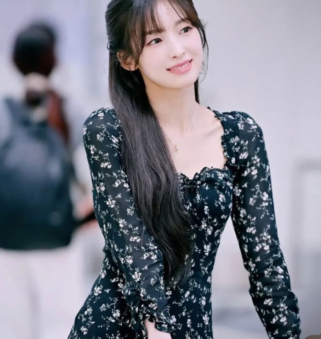 Reformation Remi dress Lucien (아린,조이현착용) 상품이미지1