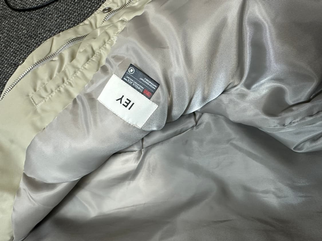 이에이 봄버 자켓 상품이미지2