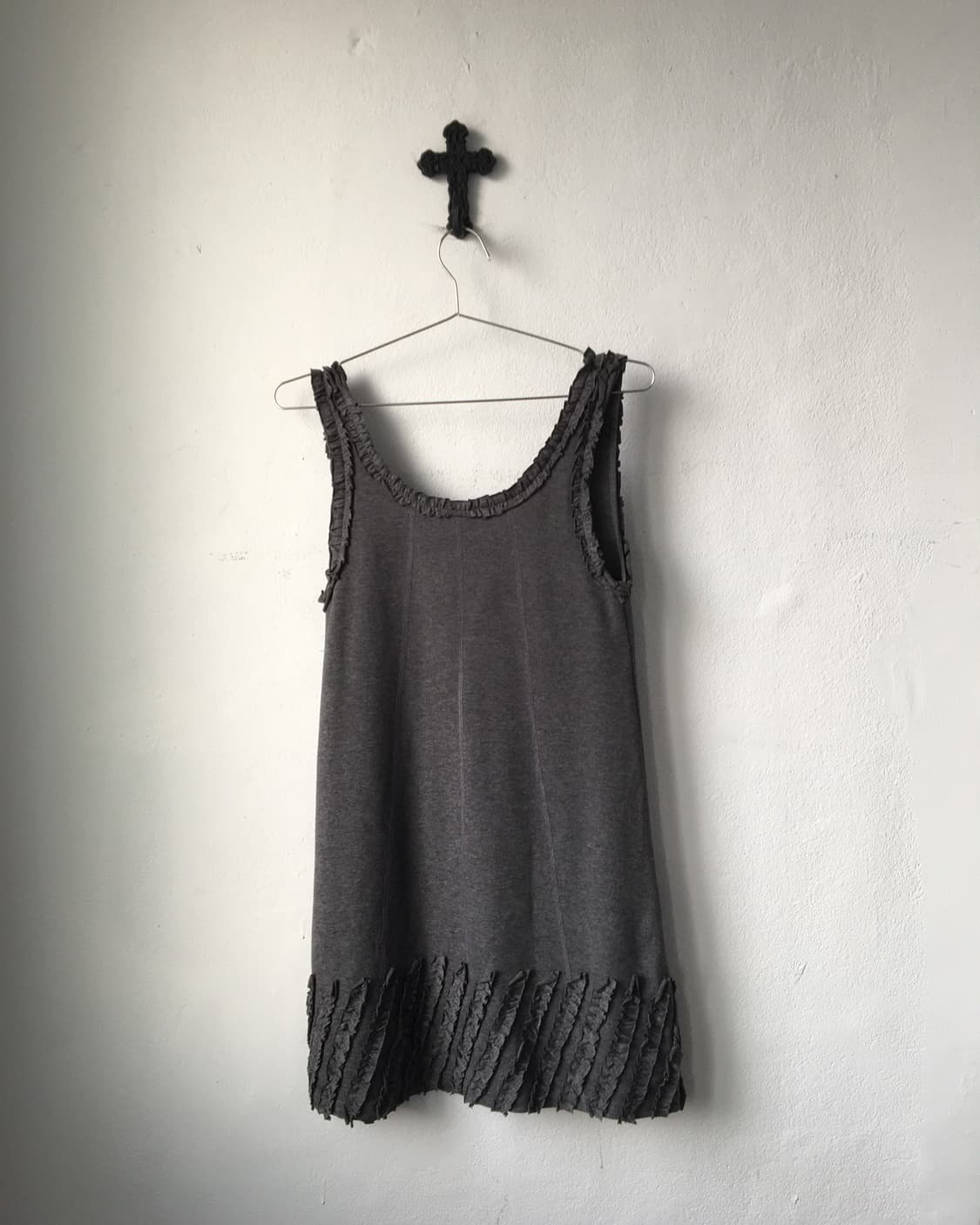 Frill trimming sleeveless onepiece 상품이미지3
