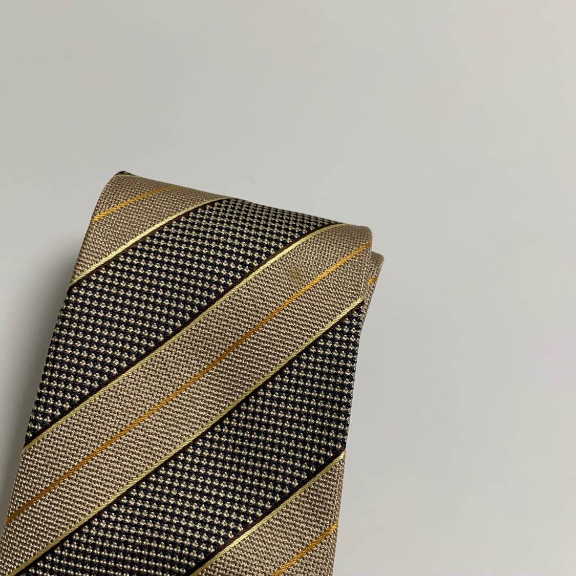 지방시(GIVENCHY) 명품 레지멘탈 클래식넥타이 신형라벨 A등급 상품이미지10