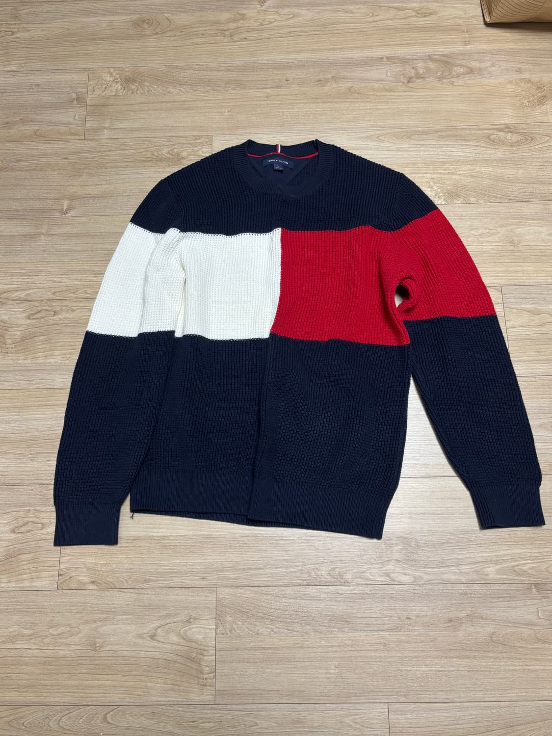 [M] 타미힐피거 빅로고 니트 상품이미지1