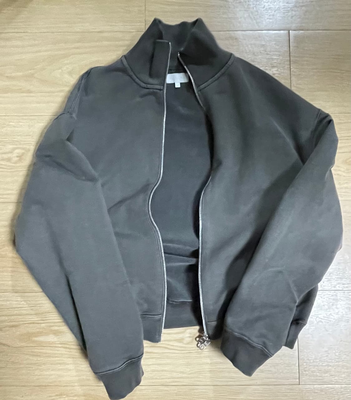 카네마사필 스웻집업 m 상품이미지1