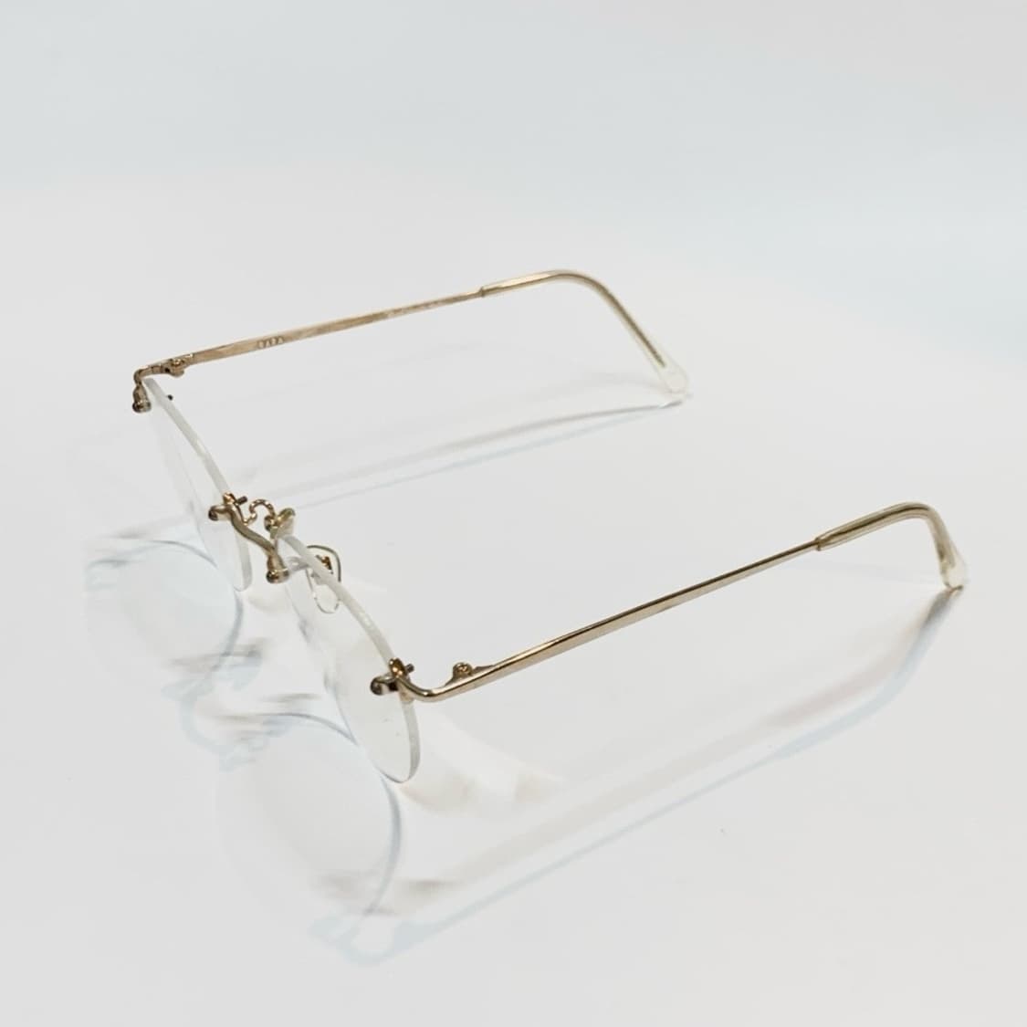 [픽키-680] 골드 라운드 림리스 안경 미니멀 클래식 상품이미지5