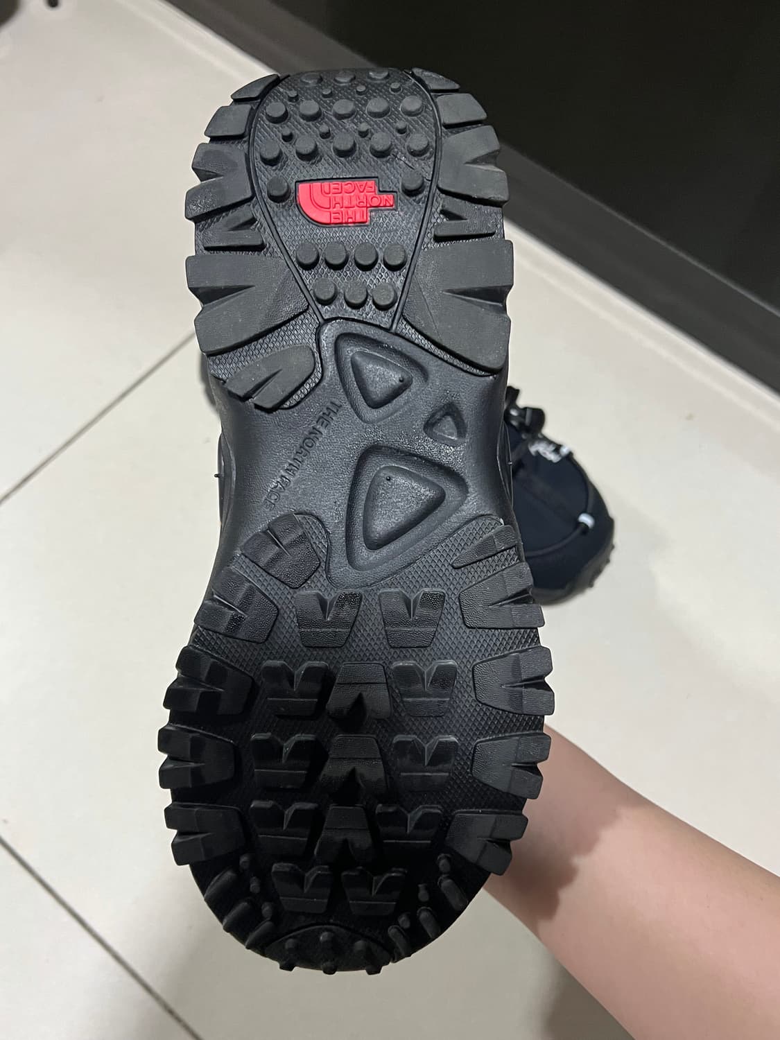 NS99Q01A 노스페이스 보레알리스 부티 블랙 230 새상품 상품이미지6