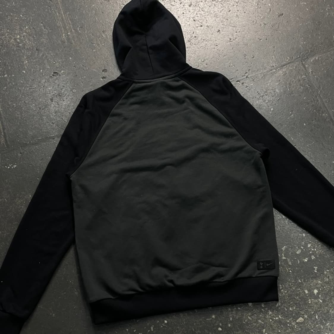 95-100 나이키 드라이핏 토트넘 후드티 상품이미지5